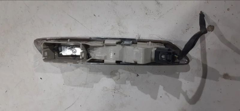 Указатель поворота правый BMW 5 F10/F11 N52B25 - миниатюра 4