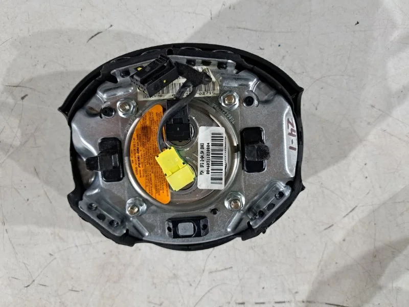 Подушка безопасности в руль BMW Z4 E85 M54B30 2003 - миниатюра 3