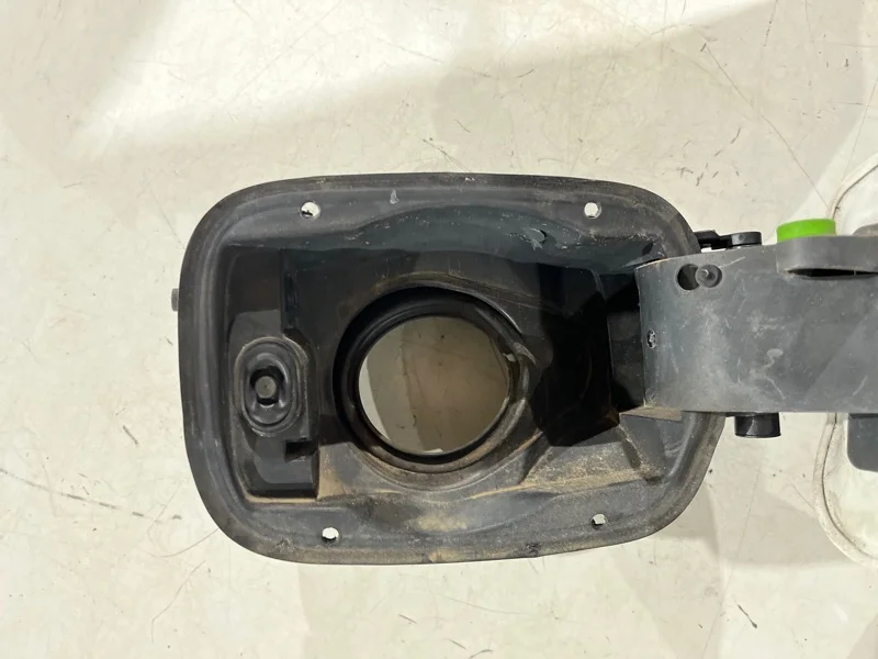 Лючок бензобака BMW X5 E70 N52B30 2007 - миниатюра 2
