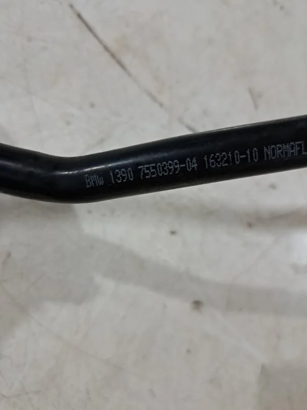 Трубка вентиляционная BMW 3 E90/E91 N43B20 2010 - миниатюра 5