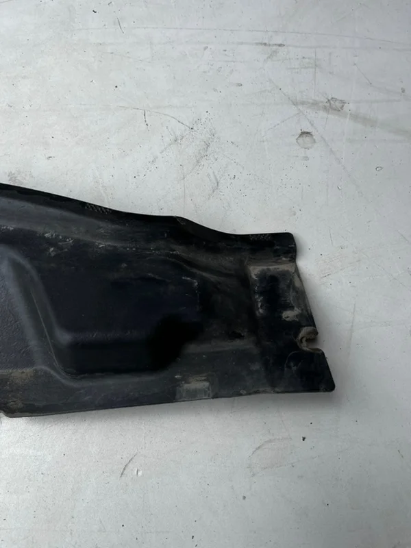 Водосток жабо, решетка Ford Focus 2 СЕДАН 2Л 2006 - миниатюра 3