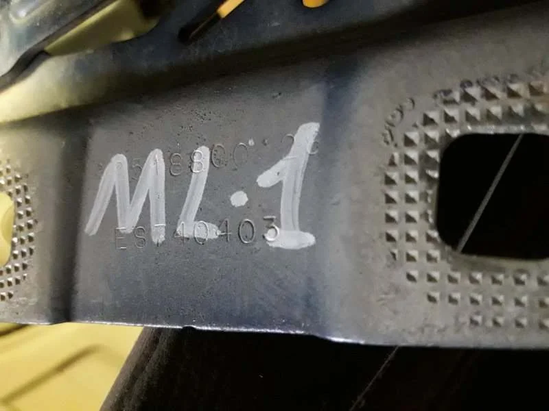Петля капота левая Mercedes-Benz ML W164 272.967 - миниатюра 3