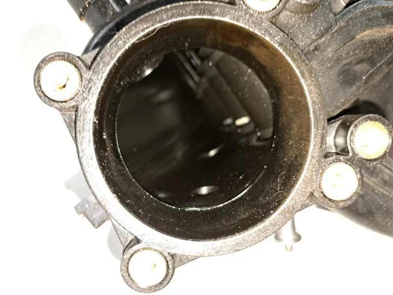 Коллектор впускной BMW 3 E90/E91 N46B20 2005 - миниатюра 6