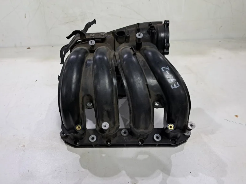 Коллектор впускной BMW 3 E90/E91 N46B20 2005 - миниатюра 7