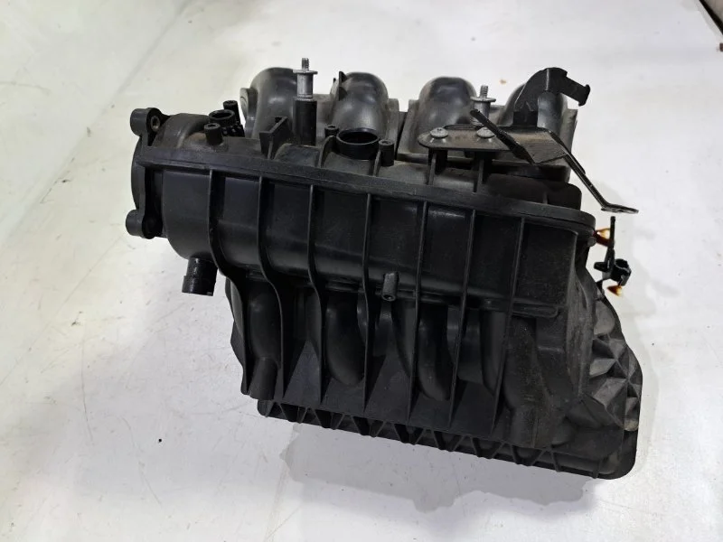 Коллектор впускной BMW 3 E90/E91 N46B20 2005 - миниатюра 8