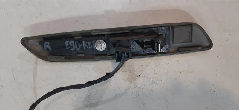 Указатель поворота правый BMW 3 E90/E91 - миниатюра 3