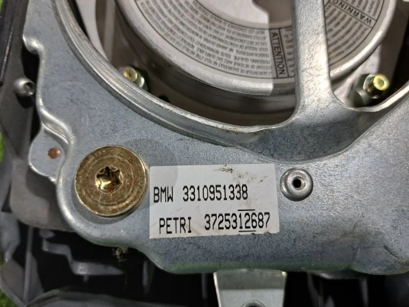 Подушка безопасности в руль BMW 5 E39 M52B25 1998 - миниатюра 5