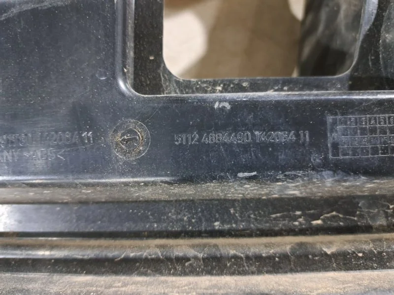 Кронштейн бампера задний правый BMW X1 E84 N46B20 - миниатюра 6