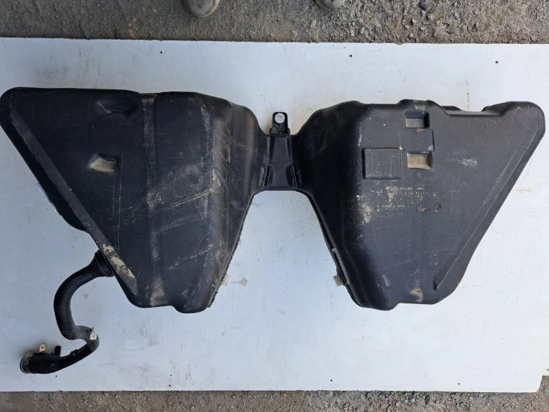 Бак топливный BMW 5 E60/E61 N46B20BE 2008 - миниатюра 9