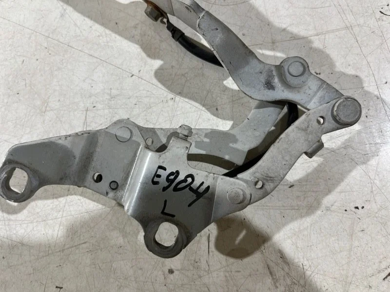 Петля капота левая BMW 3 E90/E91 N46B20 2009 - миниатюра 2