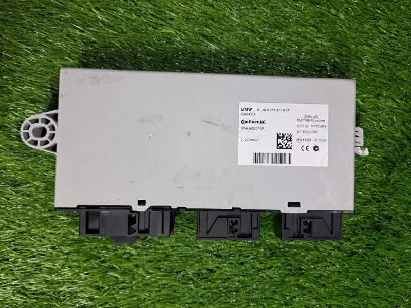 Блок электронный CAS BMW 5 F10/F11 N52B25 2010 - изображение 1