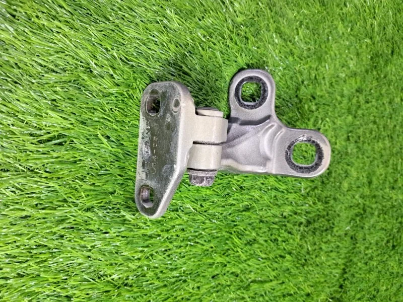 Петля двери передняя правая BMW Z4 E85 M54B30 2003 - миниатюра 4