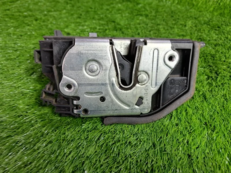 Замок двери передний правый BMW Z4 E85 M54B30 2003 - миниатюра 5