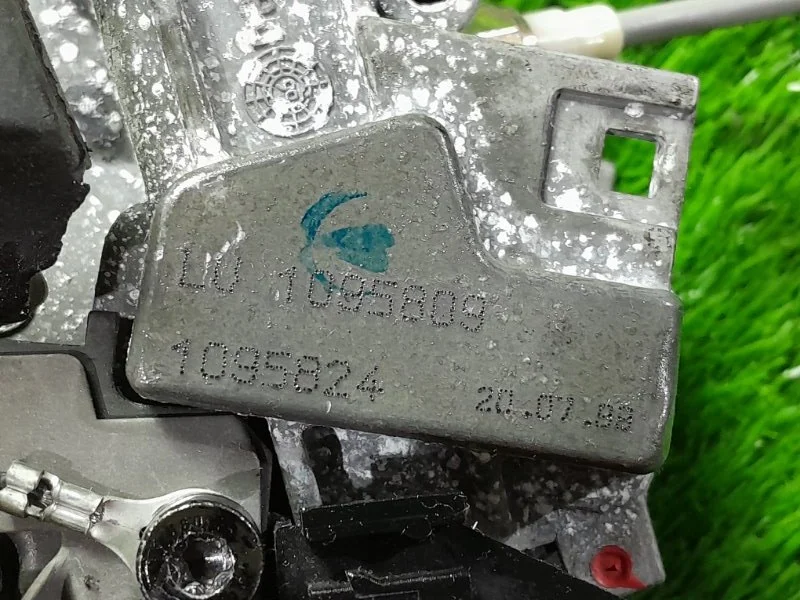 Замок зажигания BMW 5 E39 M52B28 1999 - миниатюра 7