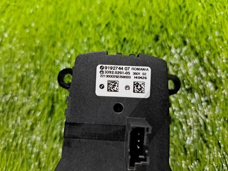 Переключатель света фар BMW 5 F10/F11 N52B25 2010 - миниатюра 4