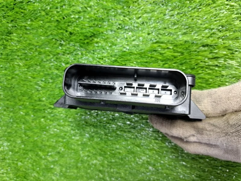 Блок управления EMF BMW 5 F10/F11 N52B25 2010 - миниатюра 4