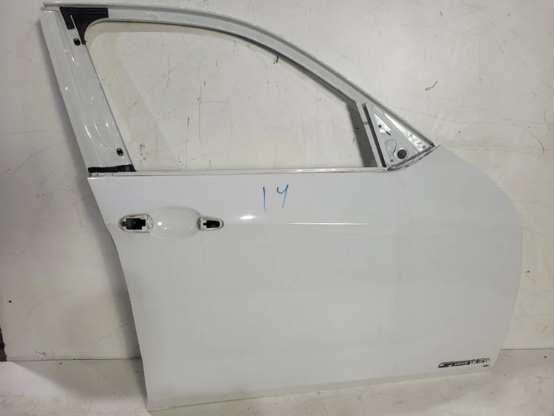 Дверь передняя правая BMW X1 E84 N46B20 2011 - изображение 1
