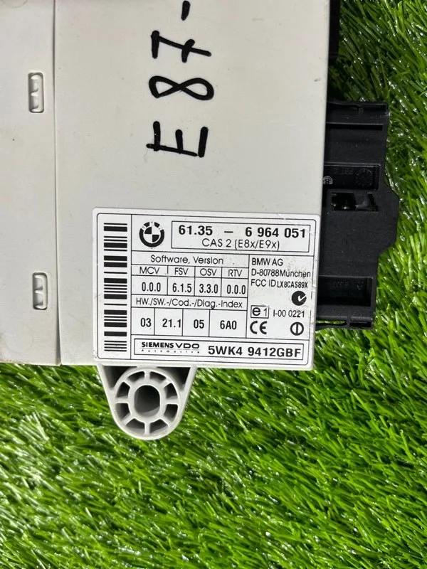 Блок электронный CAS BMW 1 E87 N45B16 2004 - миниатюра 2