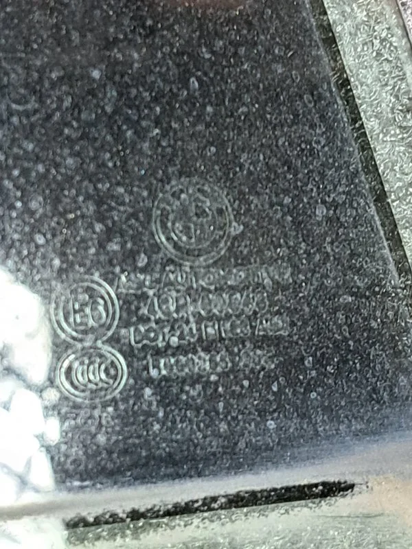 Стекло двери заднее правое BMW X1 E84 N46B20 2011 - миниатюра 2