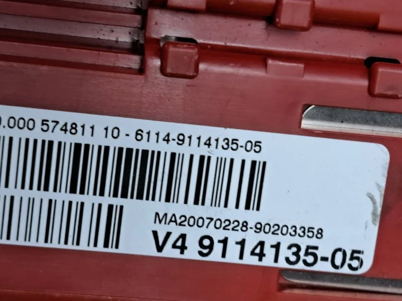 Блок предохранителей BMW X5 E70 N52B30 2007 - миниатюра 5