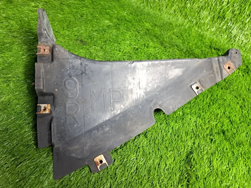 Пыльник (защитный щиток) правый BMW 3 E90/E91 - миниатюра 3