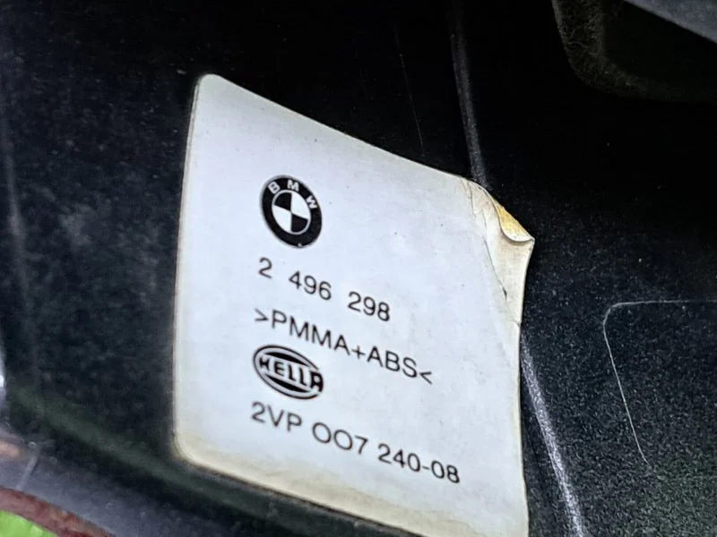 Фонарь задний правый 5 E39 - миниатюра 5