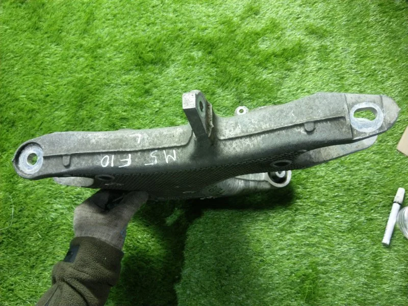 Рычаг задний левый 5 F10 - миниатюра 2