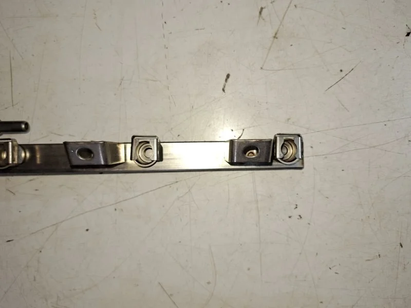 Рейка топливная (рампа) BMW 3 E91/E90 N52B25 2008 - миниатюра 6
