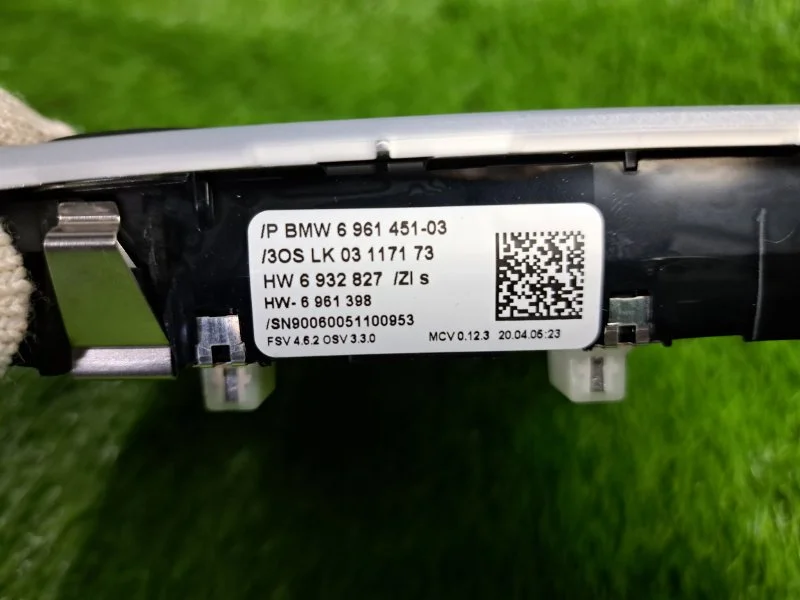 Плафон салонный передний BMW 3 E90/E91 N46B20 2005 - миниатюра 5