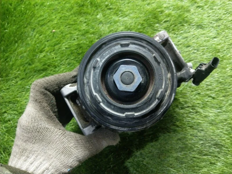 Компрессор кондиционера Mercedes-Benz S кл 222 278 - миниатюра 7