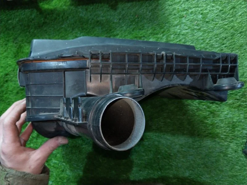 Корпус фильтра воздушного 5 E60/E61 - миниатюра 5