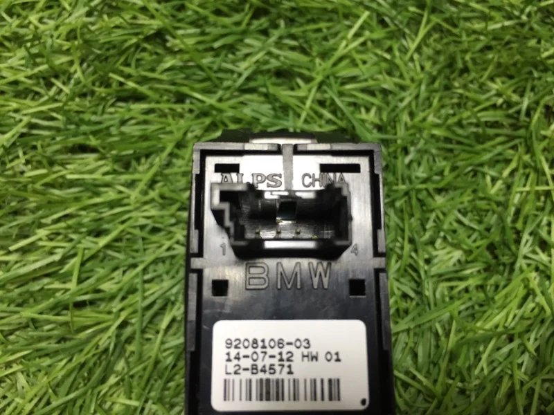 Кнопка стеклоподъемника BMW X3 F25 N47D20C 2012 - миниатюра 5