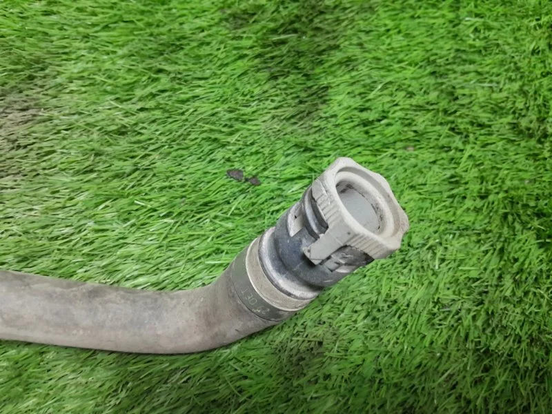 Патрубок отопителя Ford Focus 2 СЕДАН 1 2006 - миниатюра 4
