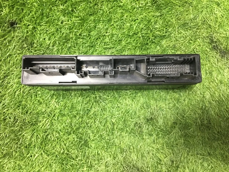 Блок управления BMW 5 E60/E61 M54B30 2004 - миниатюра 3