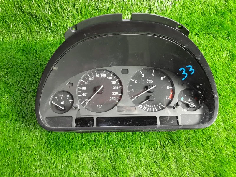 Панель приборов (щиток) BMW 5 E39 M52B25 1998 - изображение 1