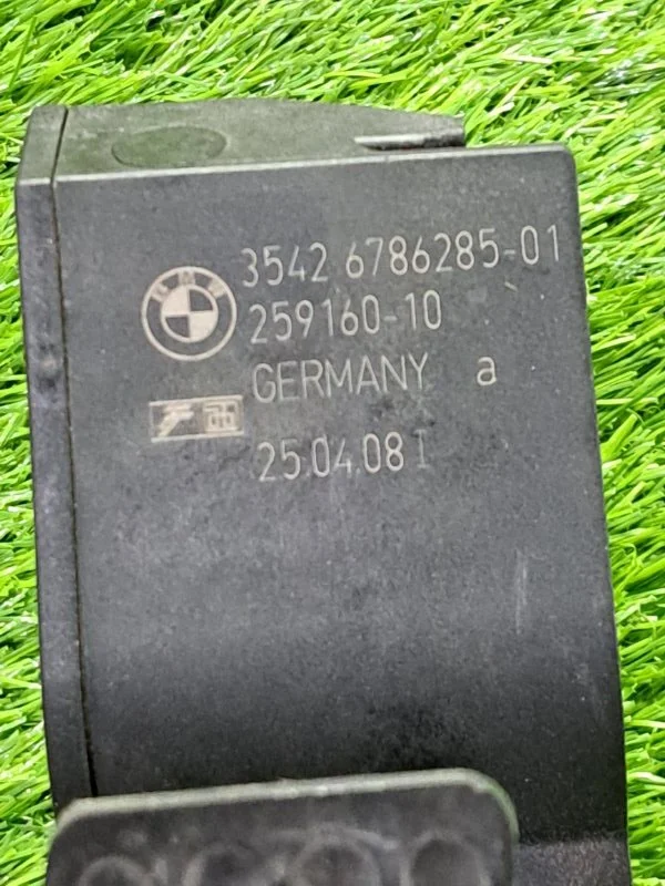 Педаль газа BMW 3 E91/E90 N52B25 2008 - миниатюра 3