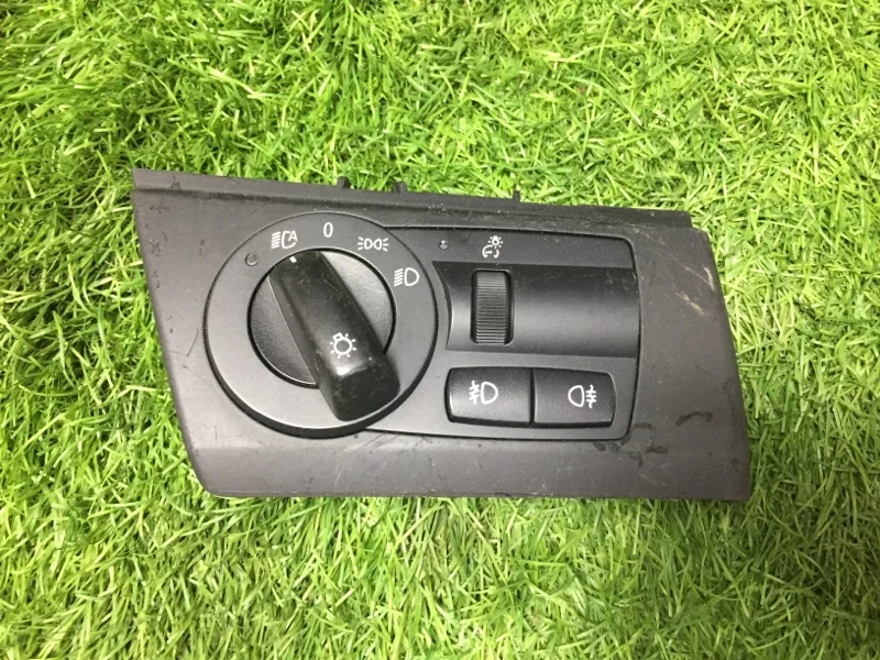 Переключатель света фар BMW X3 E83 N52B25 2008 - изображение 1