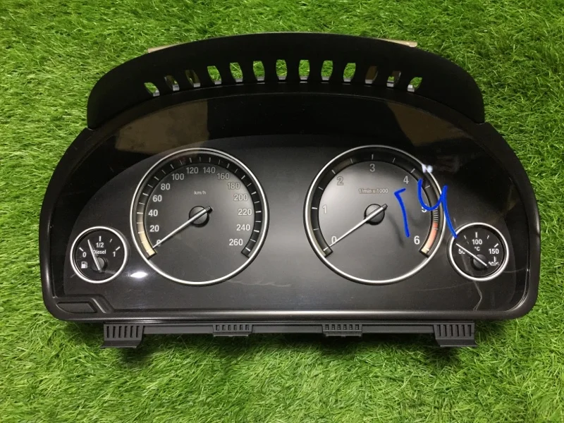 Панель приборов (щиток) BMW X3 F25 N47D20C 2012