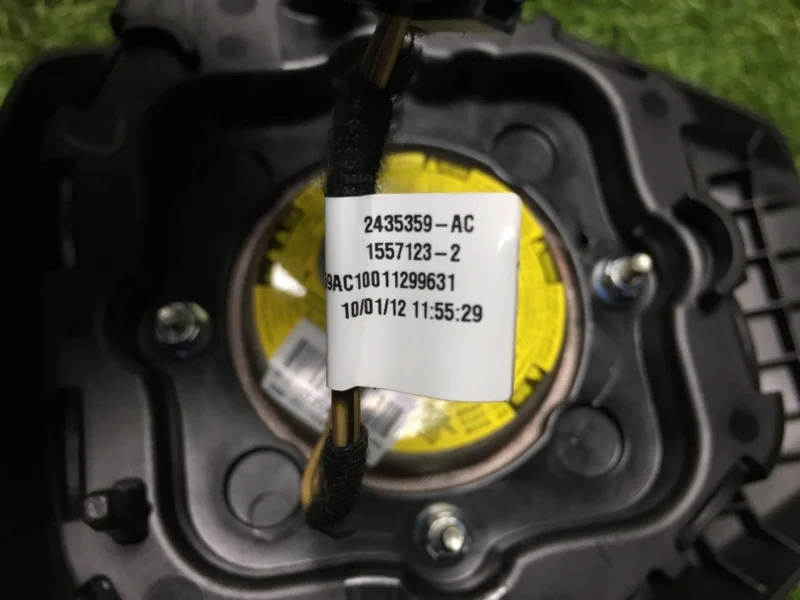 Подушка безопасности в руль BMW X3 F25 N47D20C - миниатюра 5