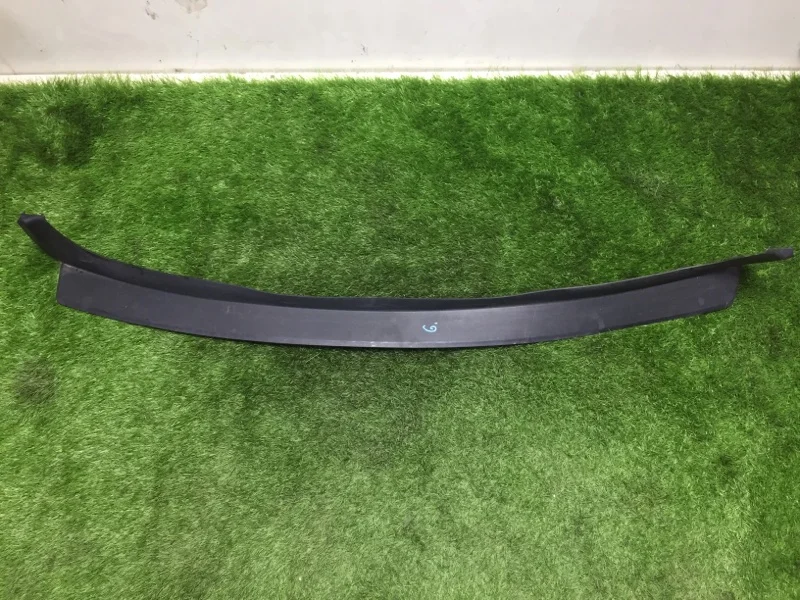 Накладка бампера BMW X3 E83 N52B25 2008 - изображение 1
