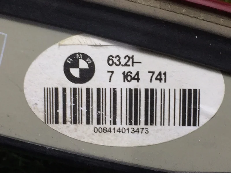 Фонарь внутренний задний левый BMW 7 E65 N62B44 - миниатюра 4
