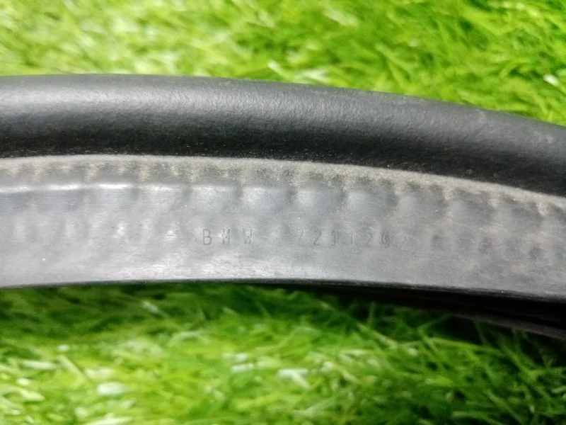 Уплотнитель багажника BMW X3 F25 N47D20C 2012 - миниатюра 6