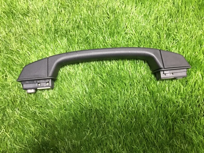 Ручка потолка задняя правая BMW X3 E83 N52B25 2008 - миниатюра 3
