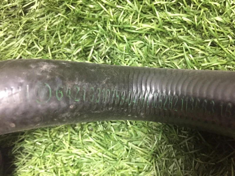 Патрубок отопителя BMW 5 E60/E61 M54B30 2003 - миниатюра 5