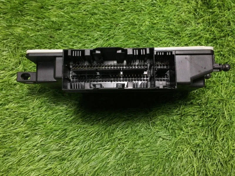 Блок AIR BAG BMW X3 F25 N47D20C 2012 - миниатюра 3