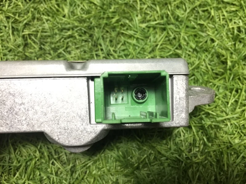 Блок AIR BAG передний левый BMW 7 E65 N62B44 2005 - миниатюра 3