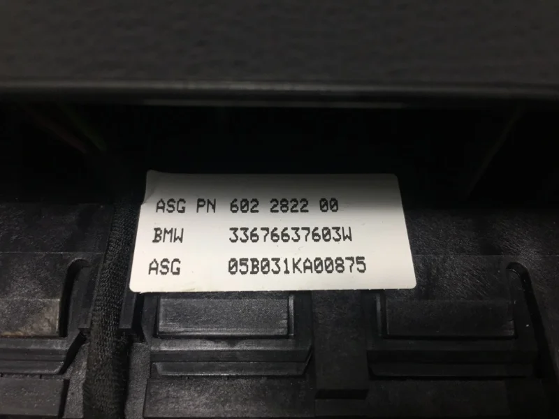 Подушка безопасности в руль BMW 7 E65 N62B44 2005 - миниатюра 4