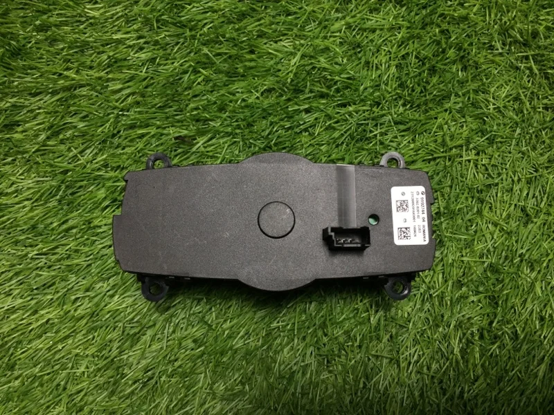 Переключатель света фар BMW X3 F25 N47D20C 2012 - миниатюра 2