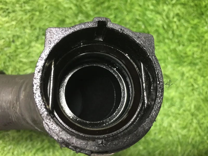 Патрубок системы охлаждения BMW 5 E60/E61 N52B30A - миниатюра 4