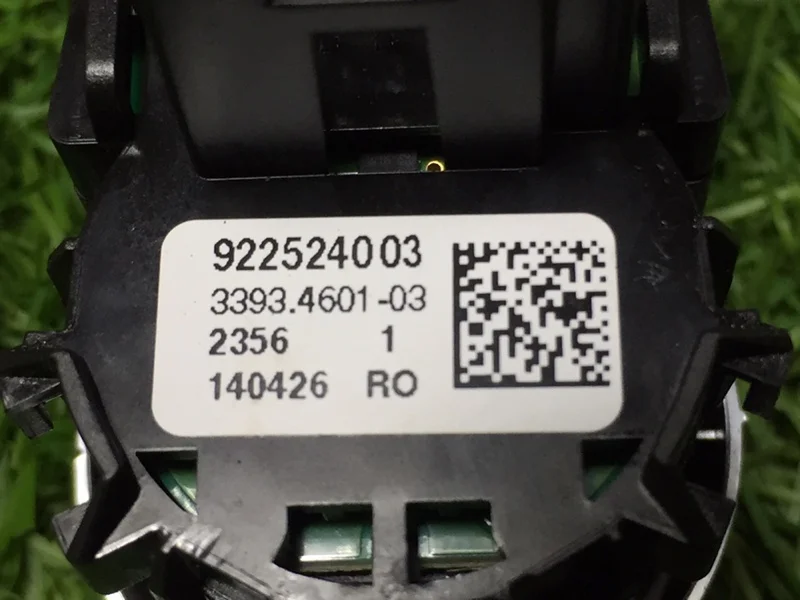 Кнопка запуска двигателя старт-стоп BMW X3 F25 - миниатюра 6